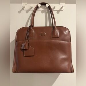 TODS Leather Extra Large Briefcase Purse Cushioned Laptop Space Chocolate Brown